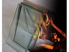 What are the types of monolithic fireproof glass at home and abroad